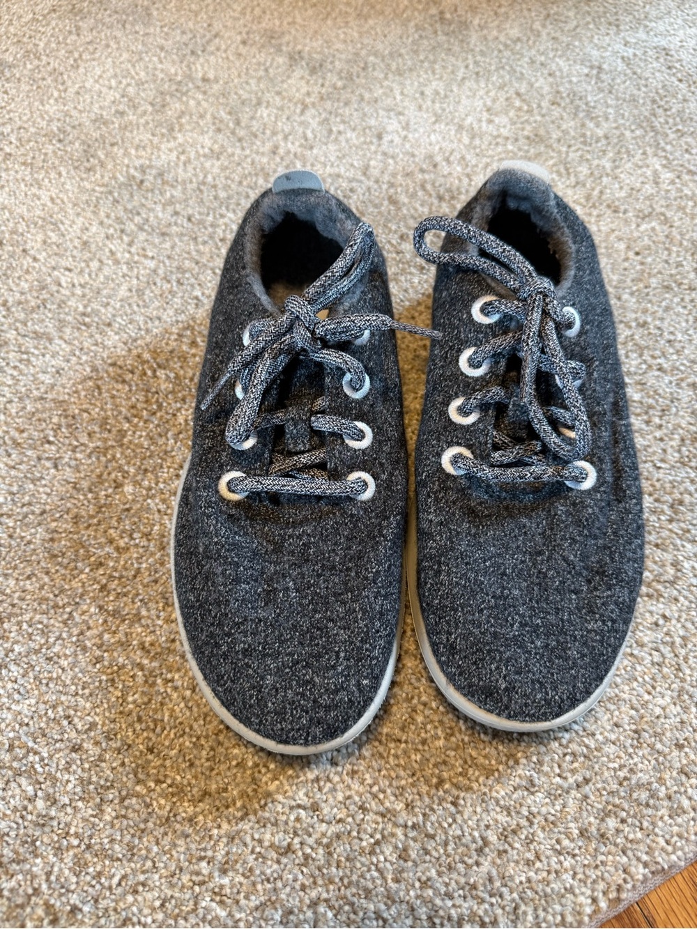 Allbirds Wool Runners Gray Sneakers Women's Size 8 Merino Wool Casual Shoes